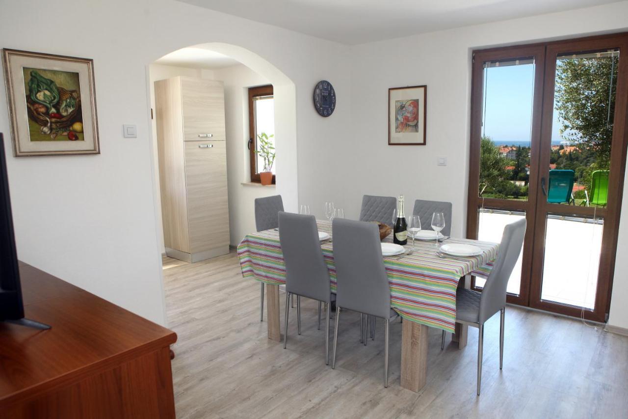 Residence Villa Fiore Portoroz Bagian luar foto